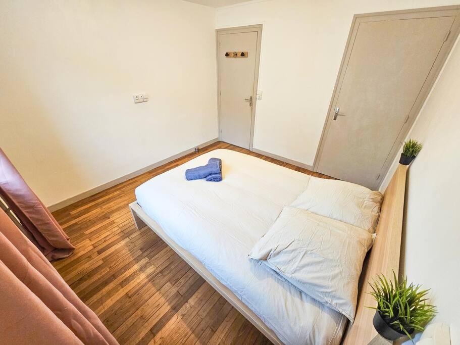 Le Bergson 3 Chambres Stationnement Gratuit แซงต์-เอเตียน ภายนอก รูปภาพ