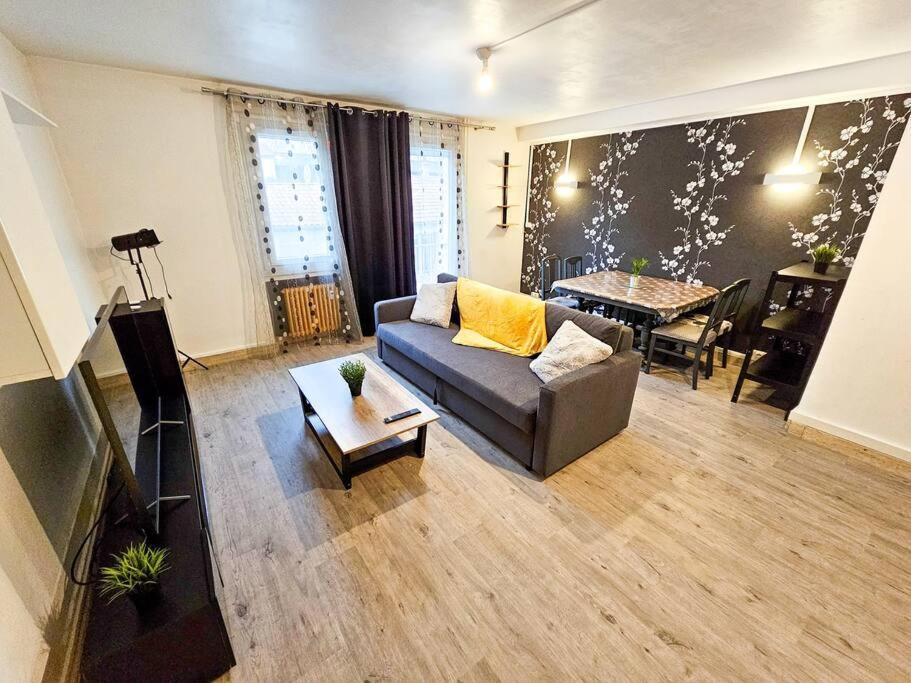 Le Bergson 3 Chambres Stationnement Gratuit แซงต์-เอเตียน ภายนอก รูปภาพ